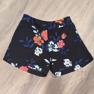 Zac & Rachel Black Floral High Waist Shorts Size Medium